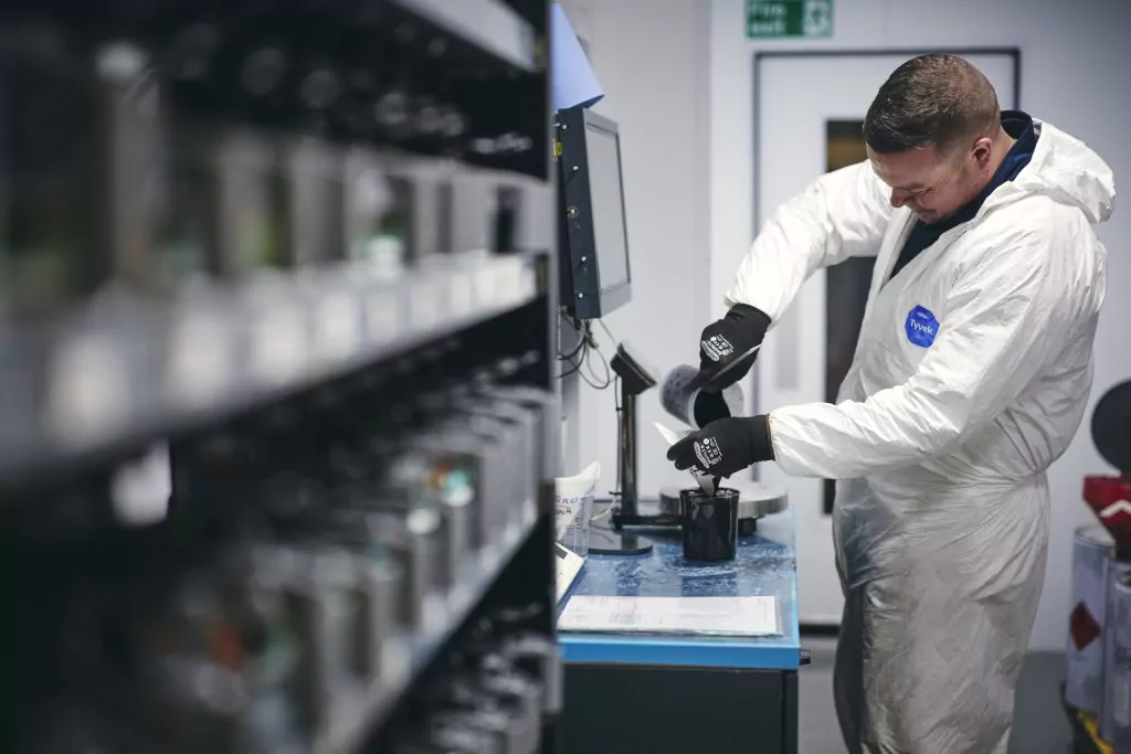 Road and Race Cheshire Glasurit mixing room